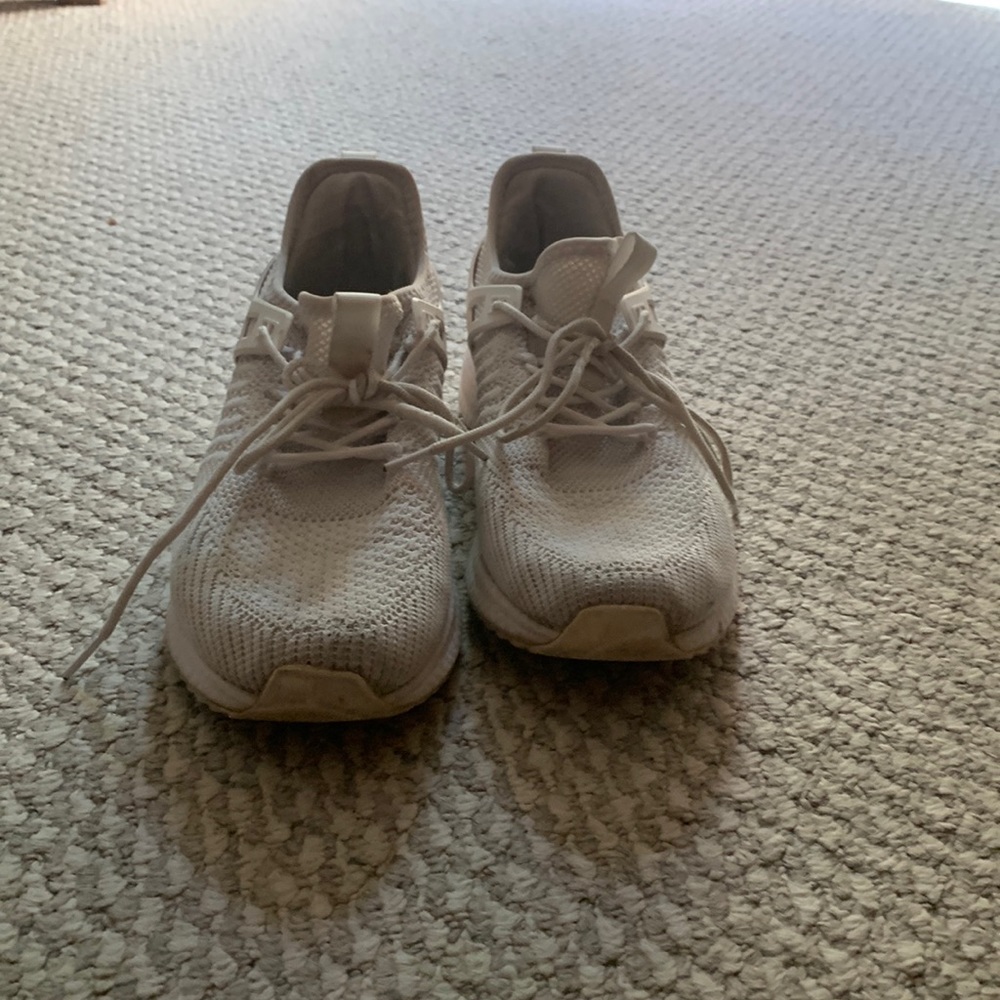 KPP Sneakers
